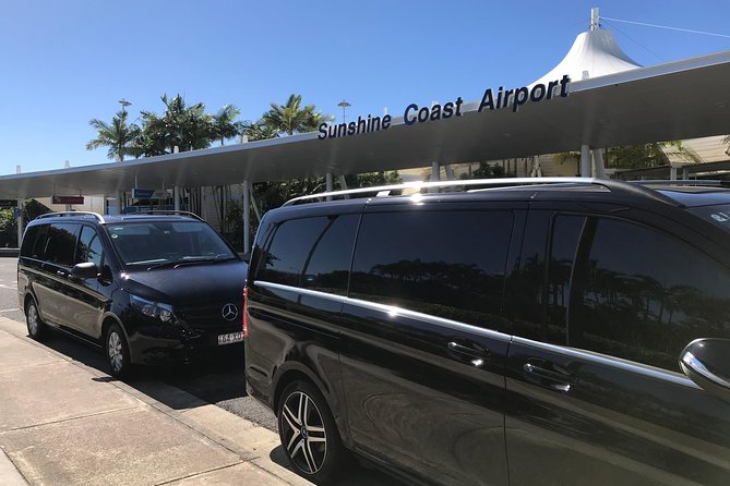 Private Transfer from Sunshine Coast Airport to Noosa 7 seater + Luggage Trailer - The Service You Want If You’re Traveling as a Group