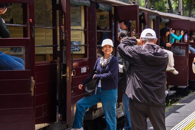 Puffing Billy Steam Train Experience - Emerald Lake Park Trails: How to Use Your Time Without Rushing