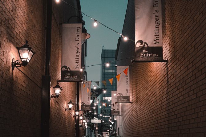 Questo Self-guided Haunted Melbourne Walking Tour - How the Mobile Ticket and App Links Work on Foot
