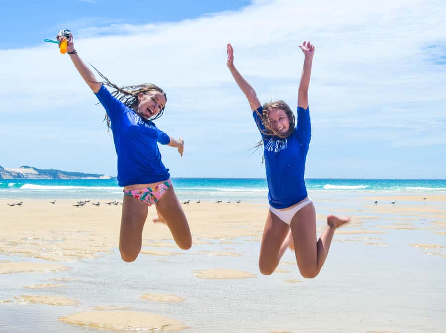Rainbow Beach: Kayaking with Dolphins and Beach 4WD Tour - Meeting point and timing: Kirchner St, and tides call the shots
