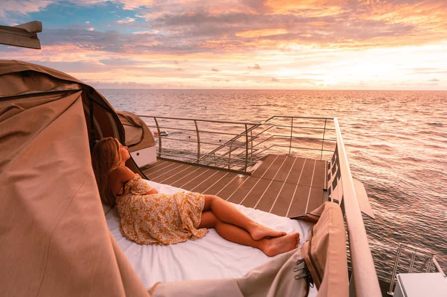Reef Sleep: 2-Day Great Barrier Reef Pontoon & Gourmet Meals - The 39 nautical miles: the boat ride is part of the sightseeing