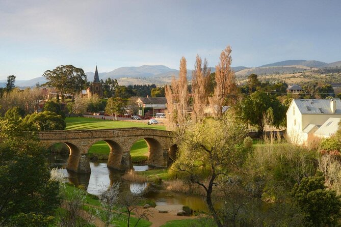 Richmond and Wine Tour - Getting to the tour: Hobart meeting point and timing