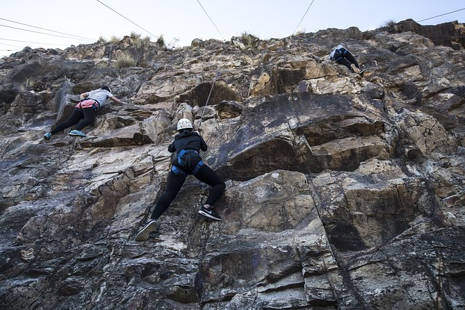 Rock Climbing at the Kangaroo Point Cliffs in Brisbane - Who Should Book This Kangaroo Point Climb?