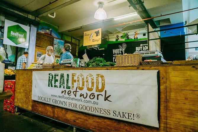 Rusty's Market Foodlovers Tour - Practical tips: wear comfortable shoes and travel light