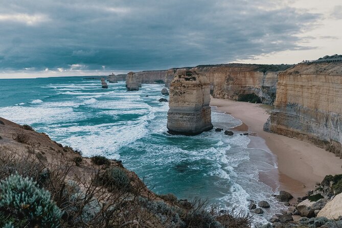 Scenic Great Ocean Road Discovery Tour - Iconic Coastal Wonders - Apollo Bay: lunch time with options, not pressure