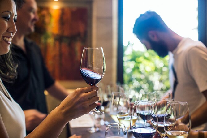Scenic Hunter Valley Tour with Wine and Cheese Tastings - Hunter Valley Gardens Lunch Break at Cypress Lakes (Plus Shopping Time)
