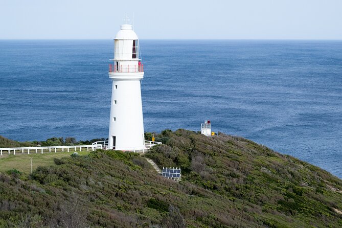 Self-Guided Audio Driving Tour of the Great Ocean Road, Australia - Apollo Bay to Port Campbell: where food and planning meet the big icons