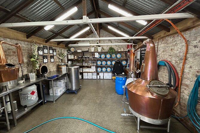 Signature Whisky Tour - Hobart & SE Tasmania - A whisky day in southern Tasmania, built for tasting without rushing