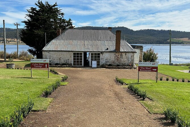 Signature Wine Tour - Hobart & SE Tasmania - Pickup in Hobart: smooth start, real small-group feel