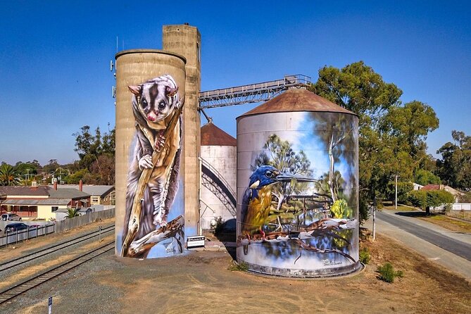 Small-Group Murray River Adventure - Paddle Steamer & Wildlife - Kyabram Fauna Park and the Koala Keeper Talk