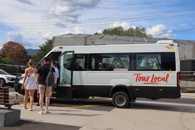Small Group Yarra Valley: Redwoods Forest & Premium Wine Tour - Yarra Valley Chocolaterie & Ice Creamery: sweets stop done right
