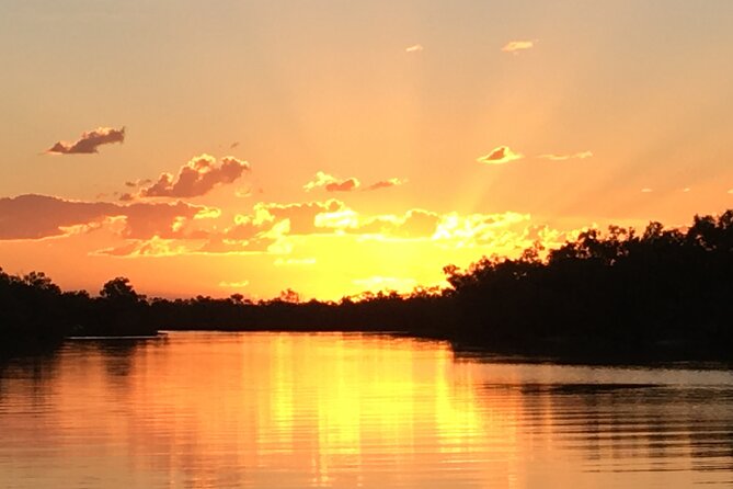 Smithy's Sunset Cruise - Smithy’s Sunset Cruise on the Thomson River: what you’re really buying