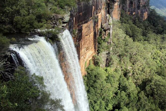 Southern Highlands Private Tour with Wine, Waterfall and Garden - Bowral first: where to land before the falls and gardens