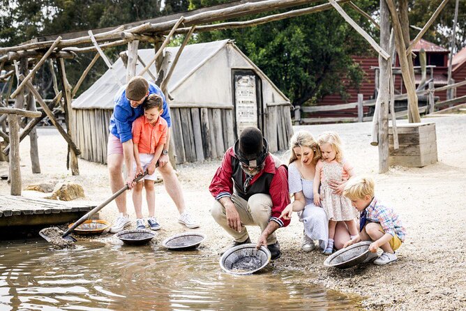 Sovereign Hill, Botanical Gardens and Melbourne Skydeck Bus Tour - Key highlights worth your attention