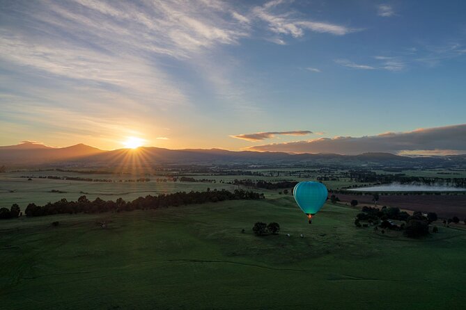 Sunrise Mansfield Hot Air Balloon Flight with GoPro Photo - 4 hours total: the timing, pickup reality, and weather/wind rules
