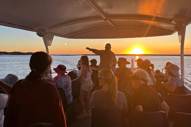 Sunset River Cruise in Kalbarri - Food and drinks: included hot drinks plus a real bar option