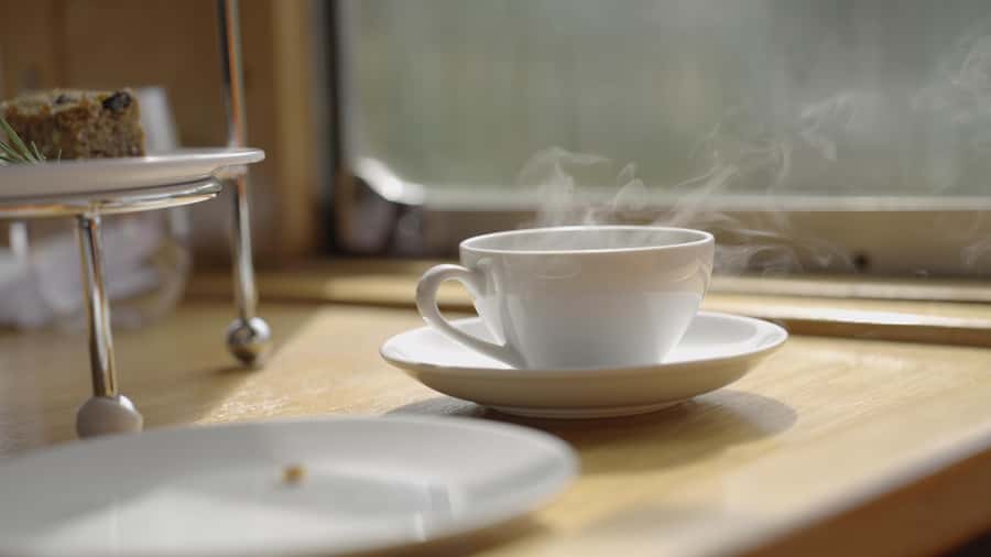 Sunshine Coast:Silver Bullet High Tea at Mary Valley Rattler - Booth sharing, onboard purchases, and the alcohol rules