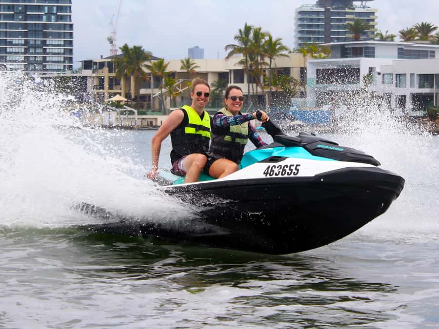 Surfers Paradise: 1-Hour Jet Ski Tour - Your First Minutes: Getting Comfortable Along Surfers Paradise Waterways