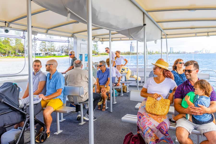 Surfers Paradise: 2-Hour Gold Coast Sightseeing Cruise - Comfort tips that actually matter on deck