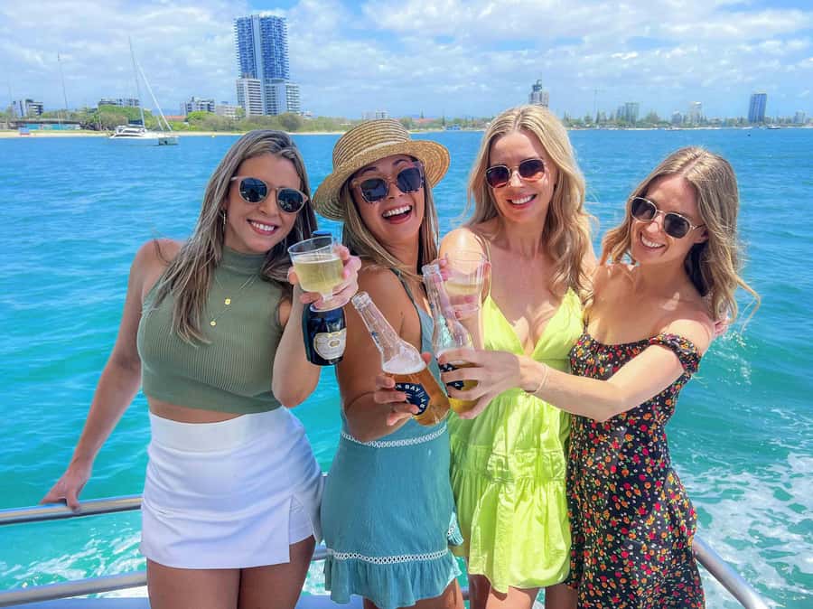 Surfers Paradise: 2-Hour Gold Coast Sightseeing Cruise - Price and value: why $22 can be a smart choice