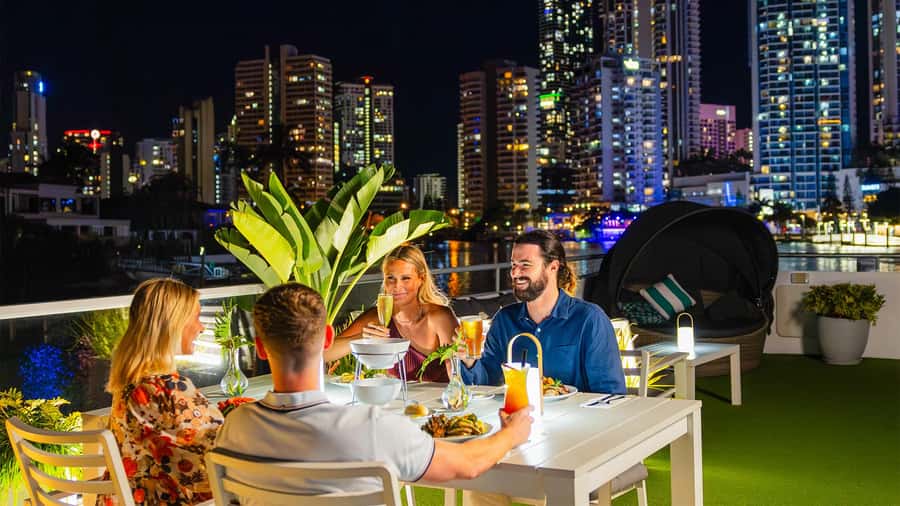 Surfers Paradise: Buffet Dinner Sightseeing Cruise - Key things to know before you go