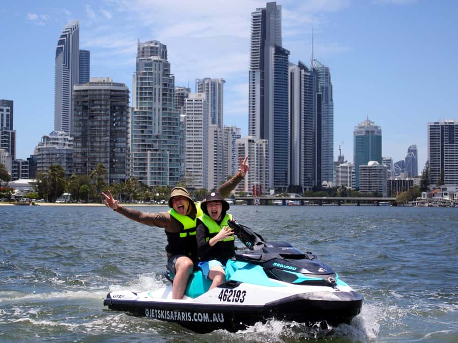 Surfers Paradise: Parasailing and Jet Ski Tour Package - Safety Briefing and Gear: The Stuff You’ll Be Glad You Did