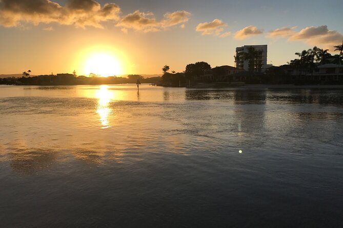 Surfers Paradise Sightseeing City Lights Cruise - Stop 2: Surfers Paradise Canals, Skyline, and Million-Dollar Riverfront Homes