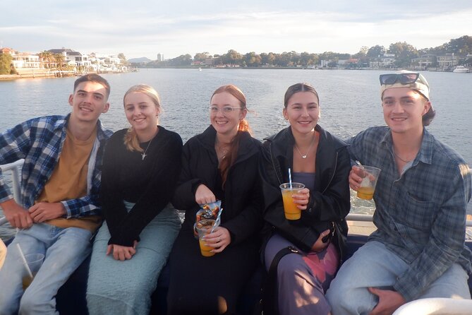 Surfers Paradise: Sightseeing Sunset River Cruise - Key Reasons This Sunset Cruise Works So Well