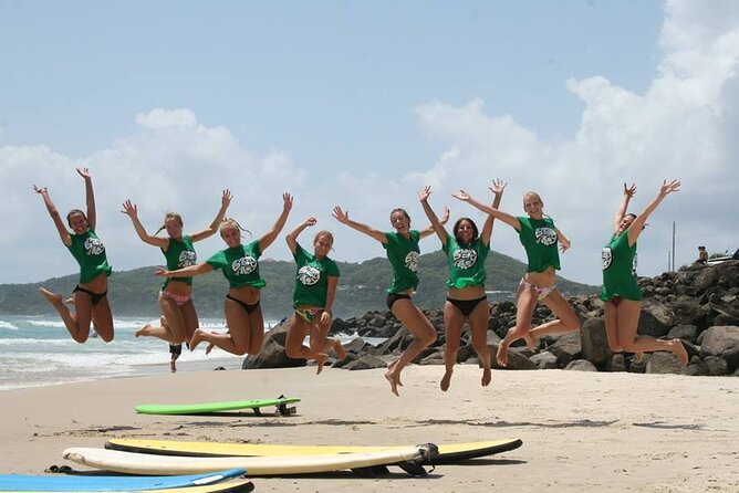 Surfing Lessons at Byron Bay Surf School - Small-group coaching (up to 8) and why Jamie’s style is a big deal