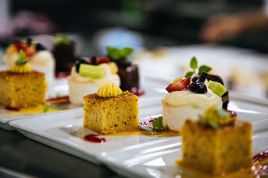 Sydney: 2-Course All Inclusive Lunch Harbour Cruise - A 78-Foot Sydney Harbour Lunch Cruise With 360-Degree Deck Time