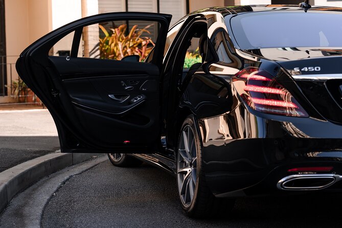 Sydney Airport Premium (DEPARTURE) Transfer - The Vehicle Options: Sedan vs People Mover vs Minibus
