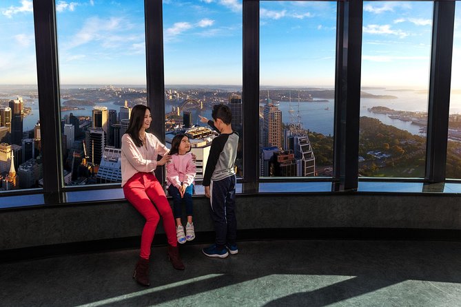 Sydney Attractions Pass: SEA LIFE Aquarium, Sydney Tower Eye, WILD LIFE Zoo and Madame Tussauds - Sydney Tower Eye + animal days: how the pass really fits together