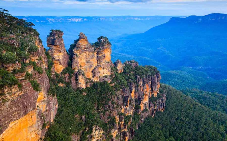 Sydney: Blue Mountains & Featherdale Wildlife Park Day Trip - Leura versus Echo Point: choosing lunch and shopping that matches your mood