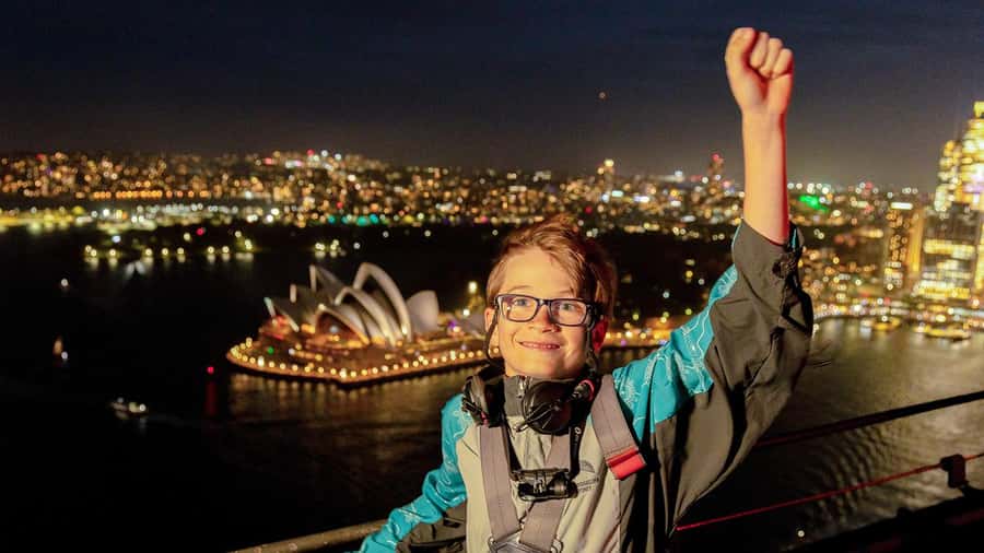 Sydney: BridgeClimb Sydney Harbour Summit Night - Twilight to Nightfall: seeing the bridge when Sydney turns on its lights
