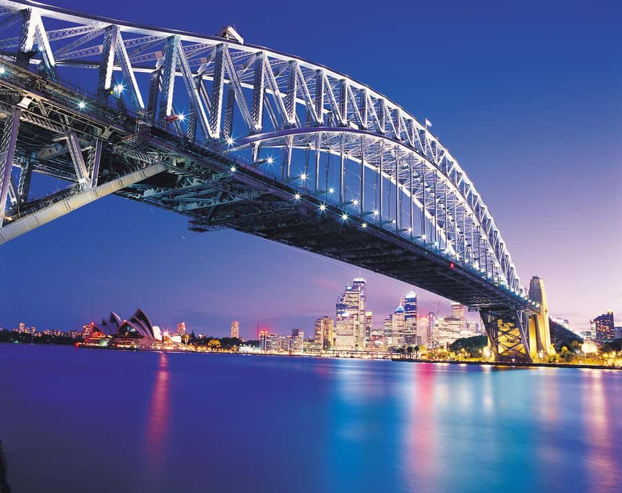 Sydney: BridgeClimb Sydney Harbour Summit Night - Small-group climbing with a Climb Leader doing more than leading