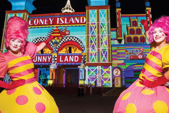 Sydney by Night | Private Luxury Night Tour | 3 Hour Tour | Includes Supper - Harry’s Cafe de Wheels supper and the historic pub nightcap