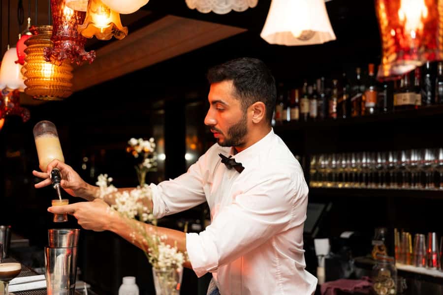 Sydney: Cabaret Dinner Show at the Honeycomb Club - Key things I’d pay attention to before you book