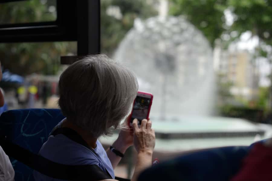 Sydney: City Highlights Guided Bus Tour - Eastern suburbs momentum: Rose Bay coffee break and the Harbour side drive