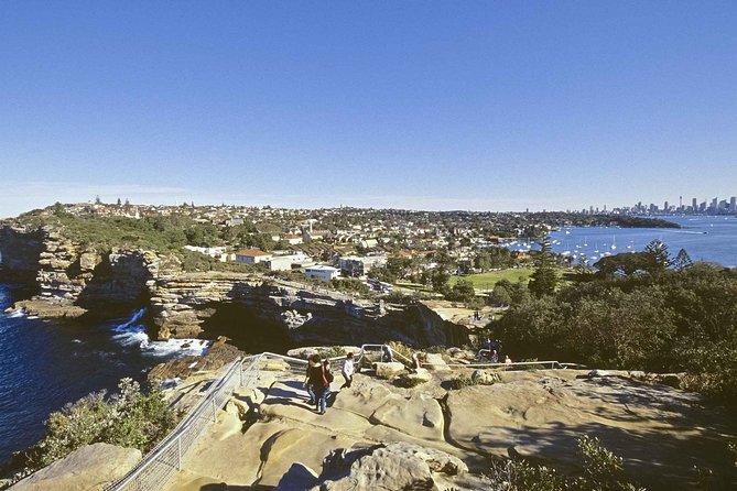 Sydney City Highlights & Hidden Gems: Private or Small Group Tour - The Harbour Bridge walk plus Kirribilli: iconic, but done smart
