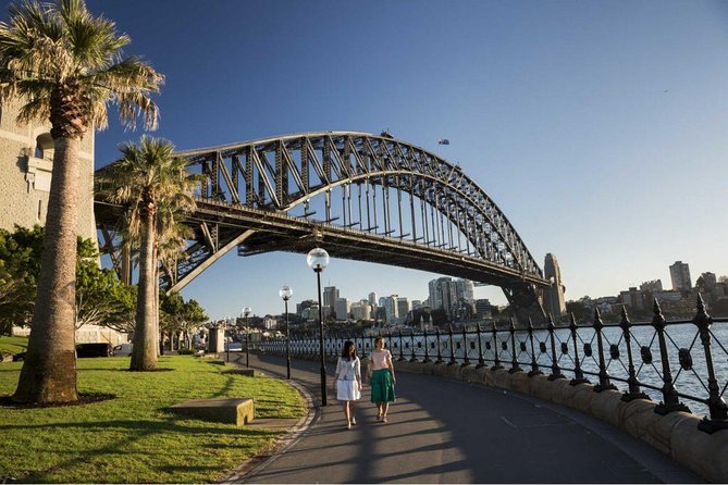 Sydney City Highlights & Hidden Gems: Private or Small Group Tour - Mrs Macquarie’s Chair, Farm Cove gardens, and St Mary’s sandstone