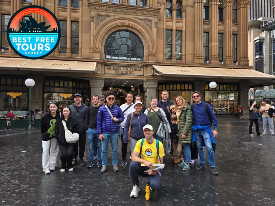 Sydney: City Sights Walking Tour - Circular Quay to the Sydney Opera House: seeing design as a story