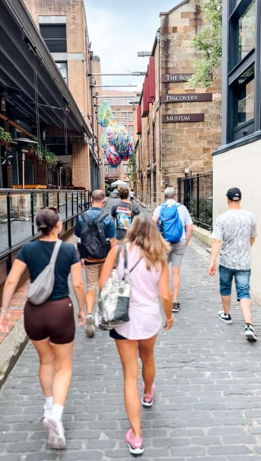 Sydney: City & The Rocks 3.5-Hour Walking Tour with a Drink - The Squire’s Landing finish: craft beer, snack, and harbour views