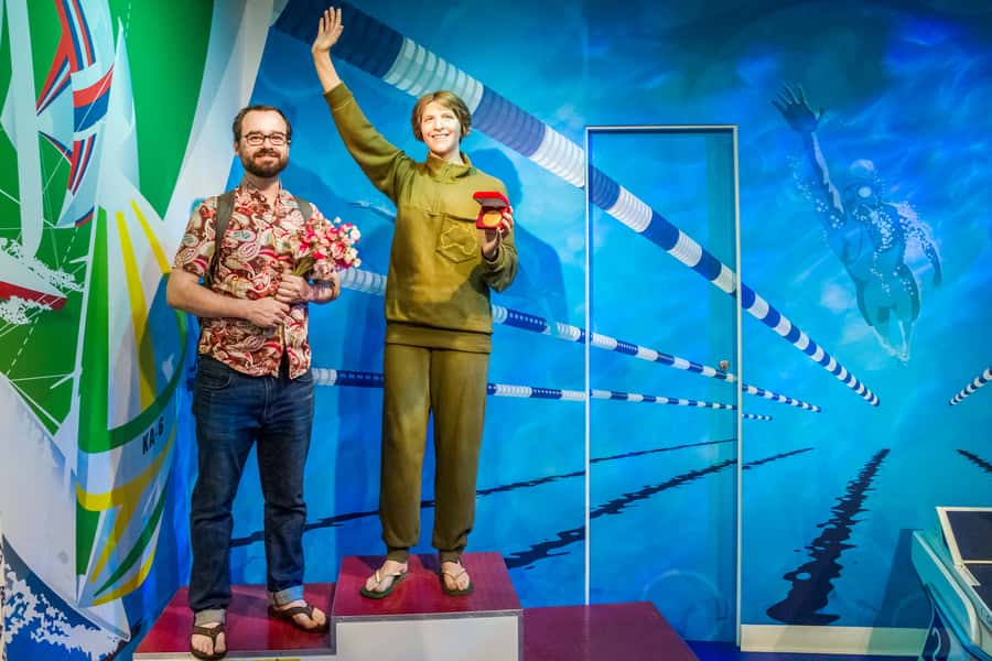Sydney: Combo Pass for 2, 3, or 4 Top City Attractions - Stop 3: Madame Tussauds for red-carpet photo ops