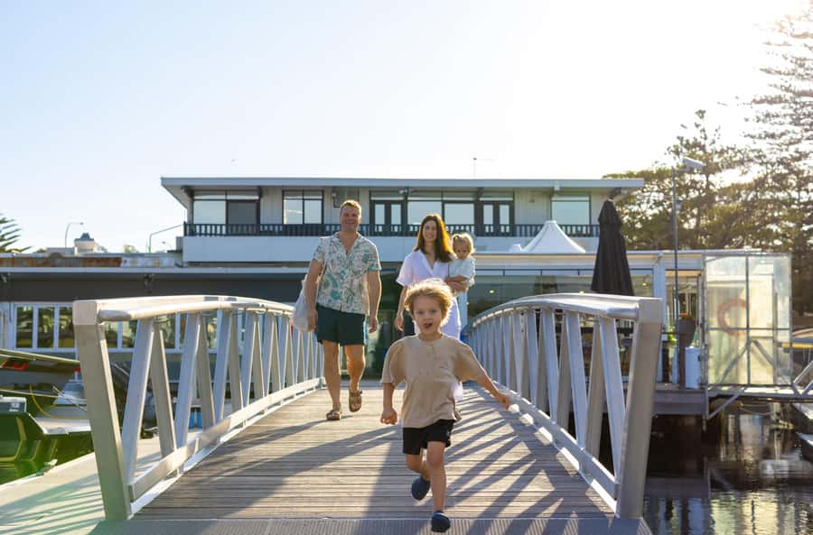 Sydney: Electric Boat Rental from The Spit, Mosman - The self-guided itinerary that actually gives you control