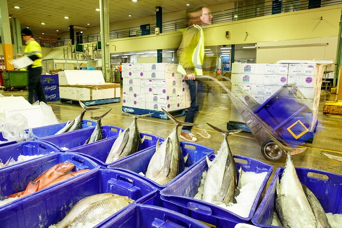 Sydney Fish Market Behind the Scenes Tour - Live Preparation Stations: Tuna Filleting, Lobsters, Sushi Prep, Oysters