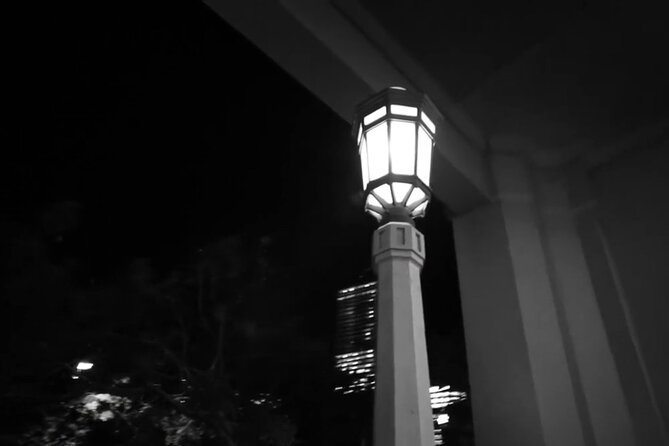 Sydney Ghost Walking Tour - Landmark links you can actually place: Sydney Harbour Bridge, Susannah Place, Dawes Point, Atherden Street, and the Orient Hotel