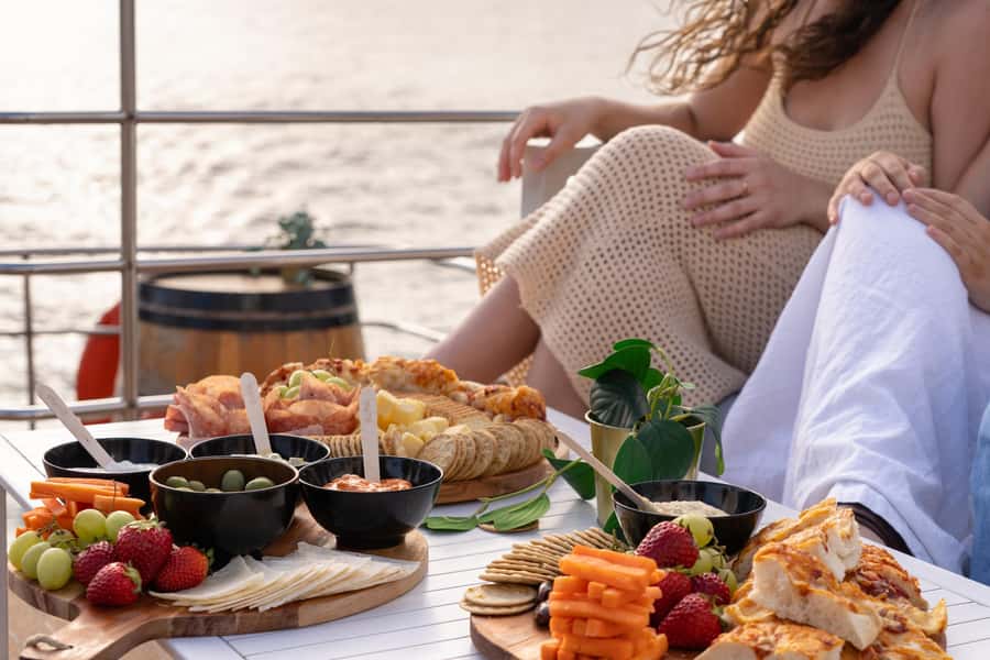 Sydney: Golden Glow Sunset Harbour Cruise with 1 Drink - Key Things I’d Prioritize on This Cruise