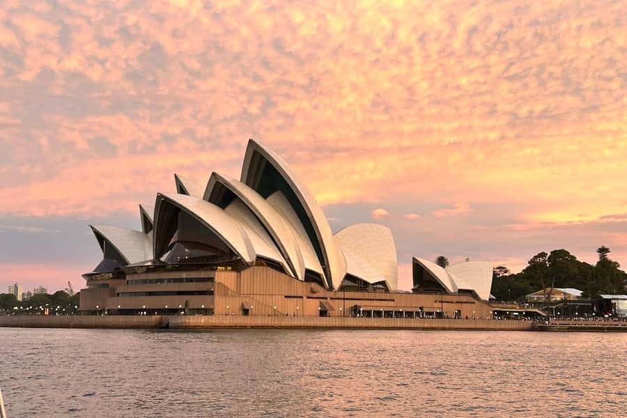 Sydney: Golden Glow Sunset Harbour Cruise with 1 Drink - Heaven Catamaran: The Boat That Makes Sydney Easy to See