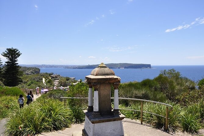 Sydney Guided Sightseeing Bus Tour - Bondi Beach for about 30 minutes: enough time to feel it