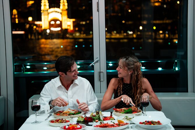 Sydney Harbour: 2h Glass Boat Dinner Cruise with Wine Pairing - Practical tips to get the best night onboard